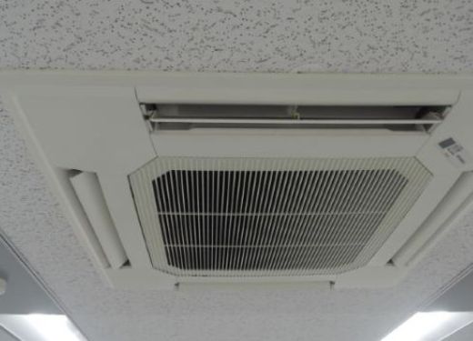 松岡田村町ビル 空調
