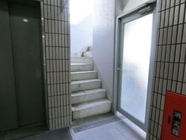 第二大藪ビル 階段