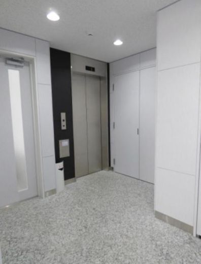 田澤神田ビル エレベーターホール