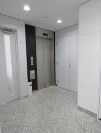 田澤神田ビル エレベーターホール