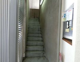 東銀座313ビル 階段