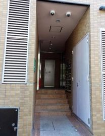 ターフフォー75(店舗) エントランス
