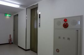 銀座菊地ビル エレベーター