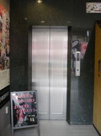 神田鍛治町駅前ビル エレベーター