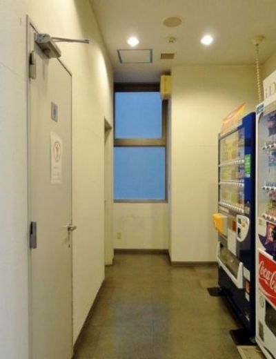 IEIイマス高輪ビル 廊下　自動販売機