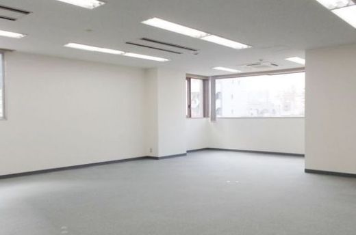 塩田トゥール秋葉原ビル 内装　窓
