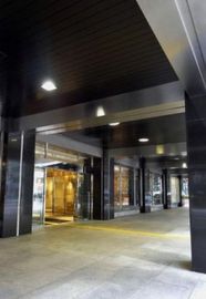 銀座6丁目-SQUARE 出入り口