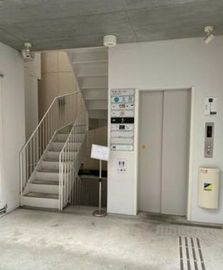 リードシー中目黒 エントランス