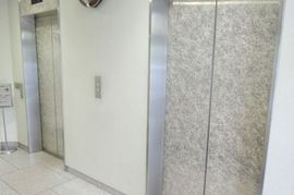 東大手ビル エレベーター