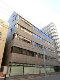前田セントラルビル 外観