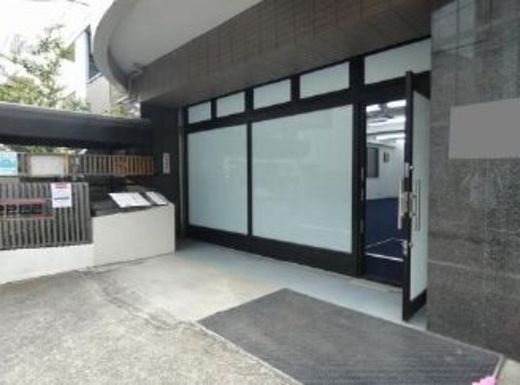 TANABE.BLD 1階