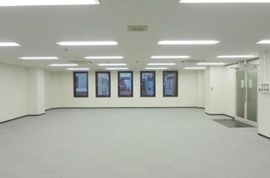 八重洲セントラル 室内