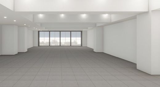 REVZO一番町 室内