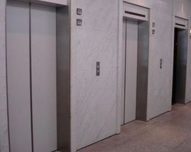 東京建物第3室町ビル エレベーター 3基