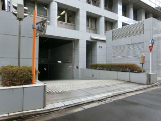 千代田ビル(神保町) 駐車場