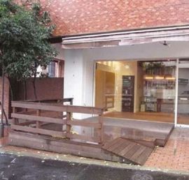 シャンボール白金(店舗) 店舗