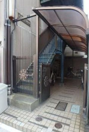 カルムメゾン丸山 エントランス