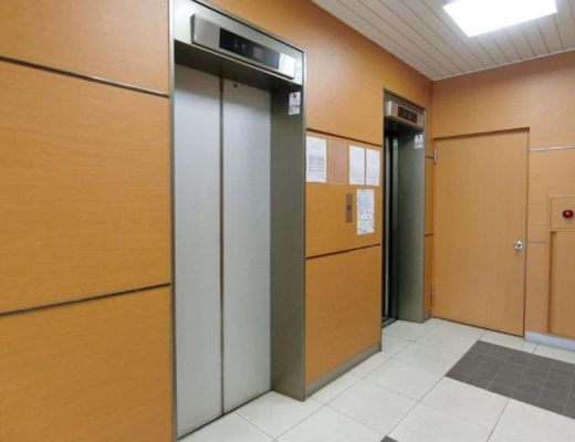15山京ビル エレベーター