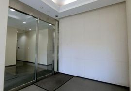 サンユウビル 廊下