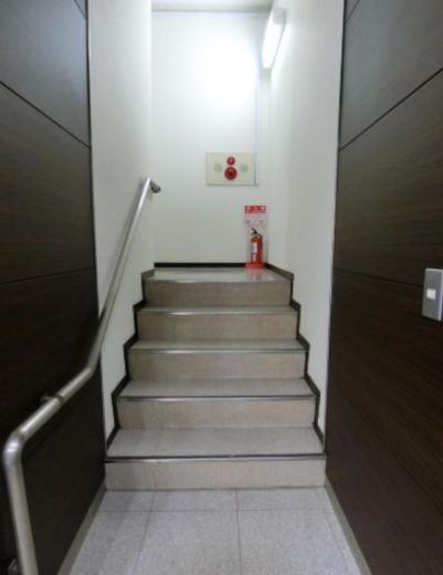 ケルビンビル 階段