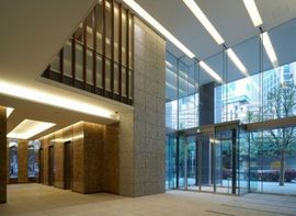 新橋東急ビル エントランス