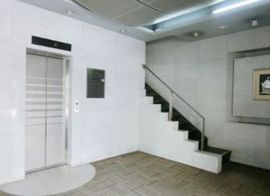 ヒノデビル(東日本橋) エレベーター　階段