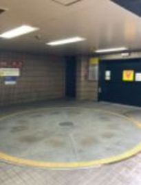 花和ビル(店舗) 駐車場