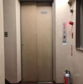 伊藤ビル(神田) 乗り口