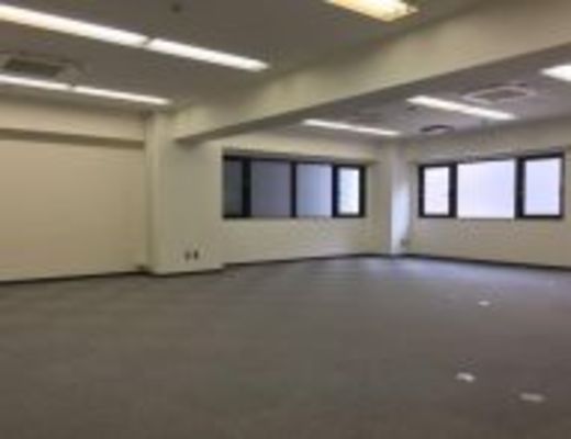 両国STビル 窓