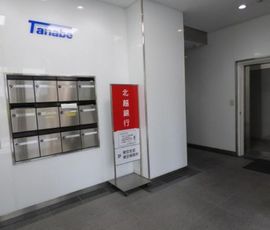 タナベビル エントランス