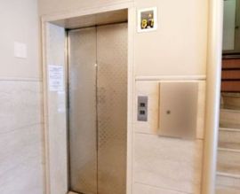 東京風月堂日本橋ビル エレベーター