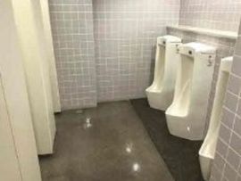 二葉高輪ビル 男性用トイレ