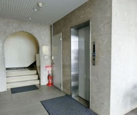相生ビル エレベーター