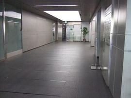 住友商事神田和泉町ビル エントランス