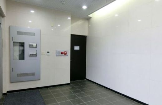 タカコービル エントランス