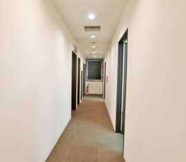 赤坂会館ビル 廊下