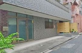 外観　画像　駐車場