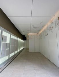 阪急阪神ビル 廊下