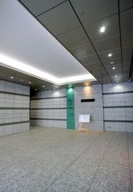 虎ノ門高木ビル エントランス