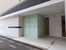 東京建物京橋ビル エントランス