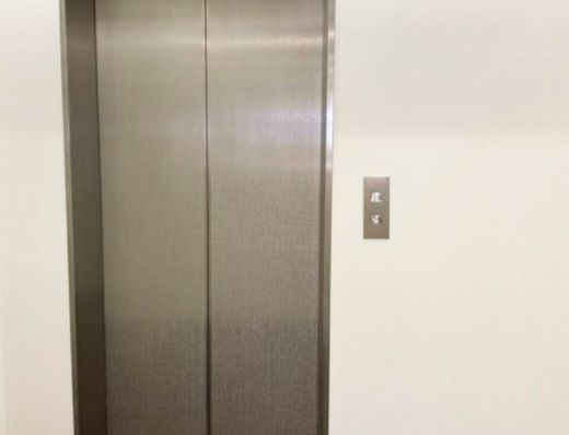 市ヶ谷MSビル 乗り口