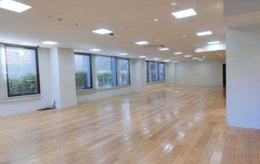 新紀尾井町ビル 室内