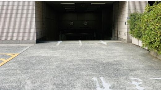 如水会ビルディング 駐車場