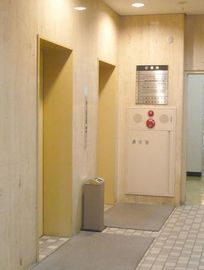 山田ビル(神田) エレベーター