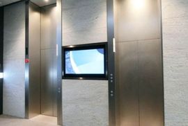 BIZCORE赤坂見附 エレベーター