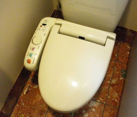 岡地茅場町ビル トイレ　洋式