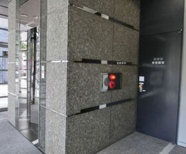 JR八丁堀 エントランス
