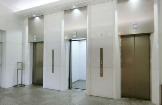 内幸町平和ビル エレベーター