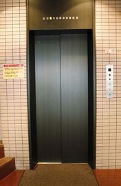 パークノヴァお茶の水ビル エレベーター