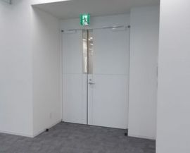 KDX虎ノ門一丁目ビル 出入り口